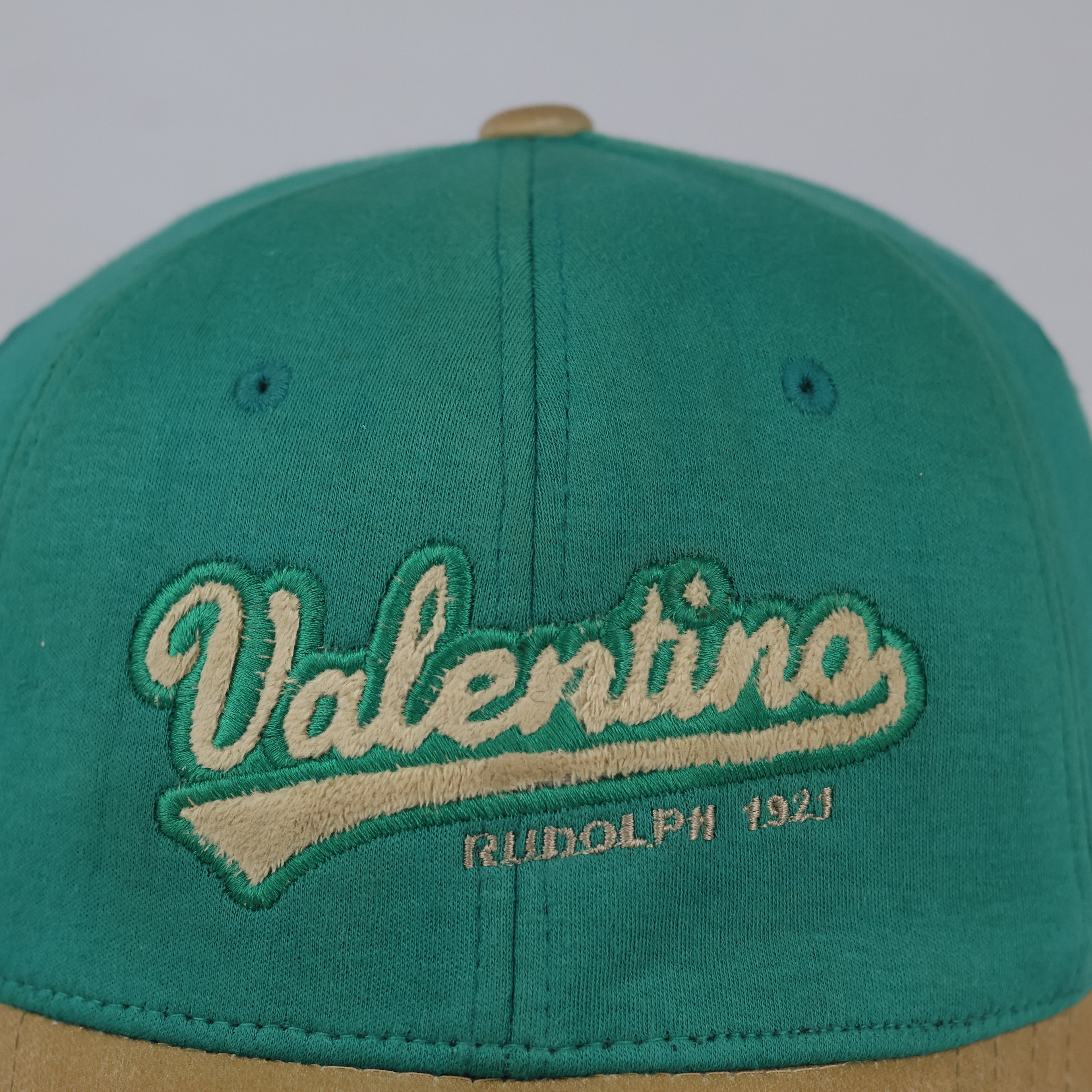 Vintage Rudolph Valentino Curved Brim Cap - Retro Two-Tone Sport Hat
