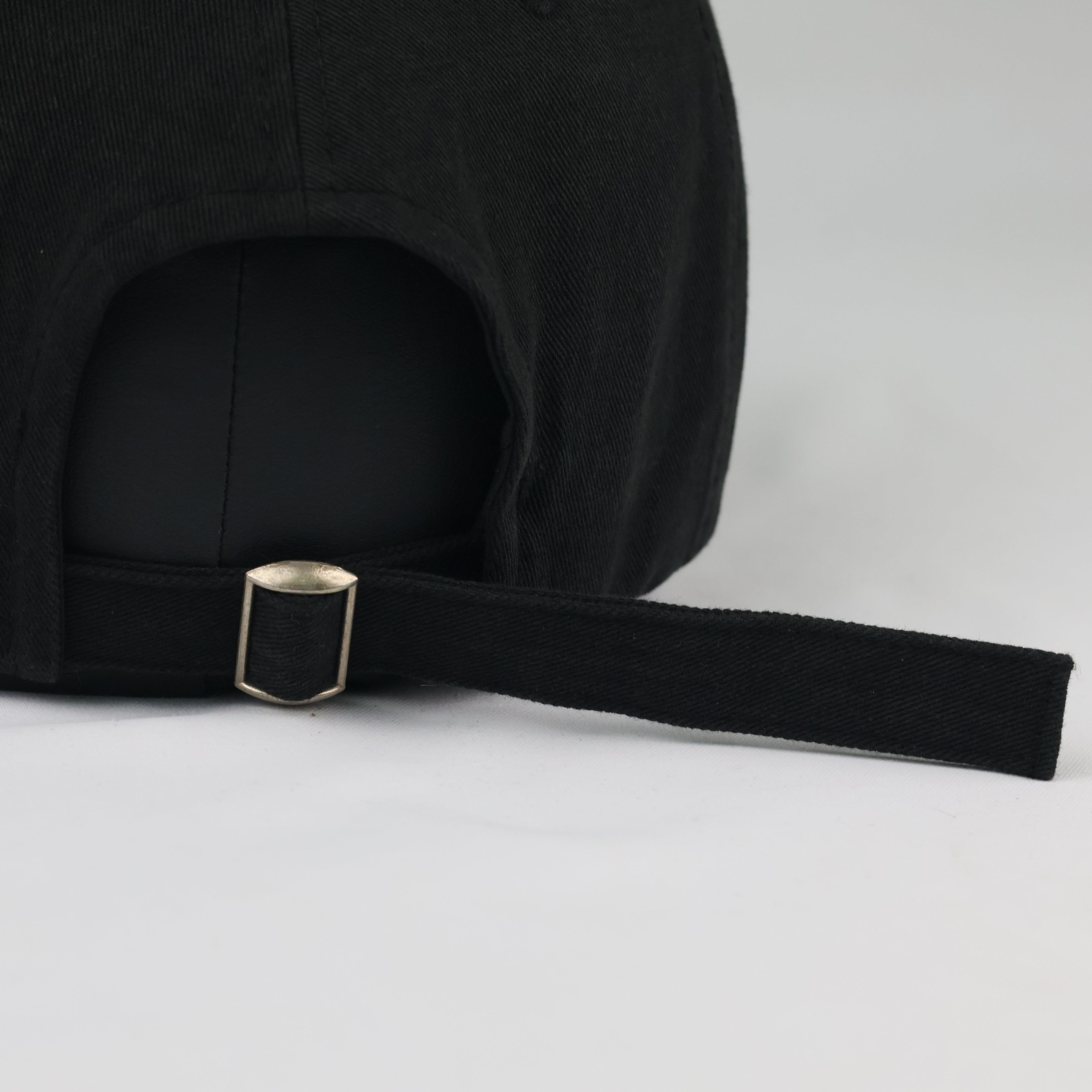 Vintage Style Black Studded Baseball Cap - Y2K Rhinestone Star Hat