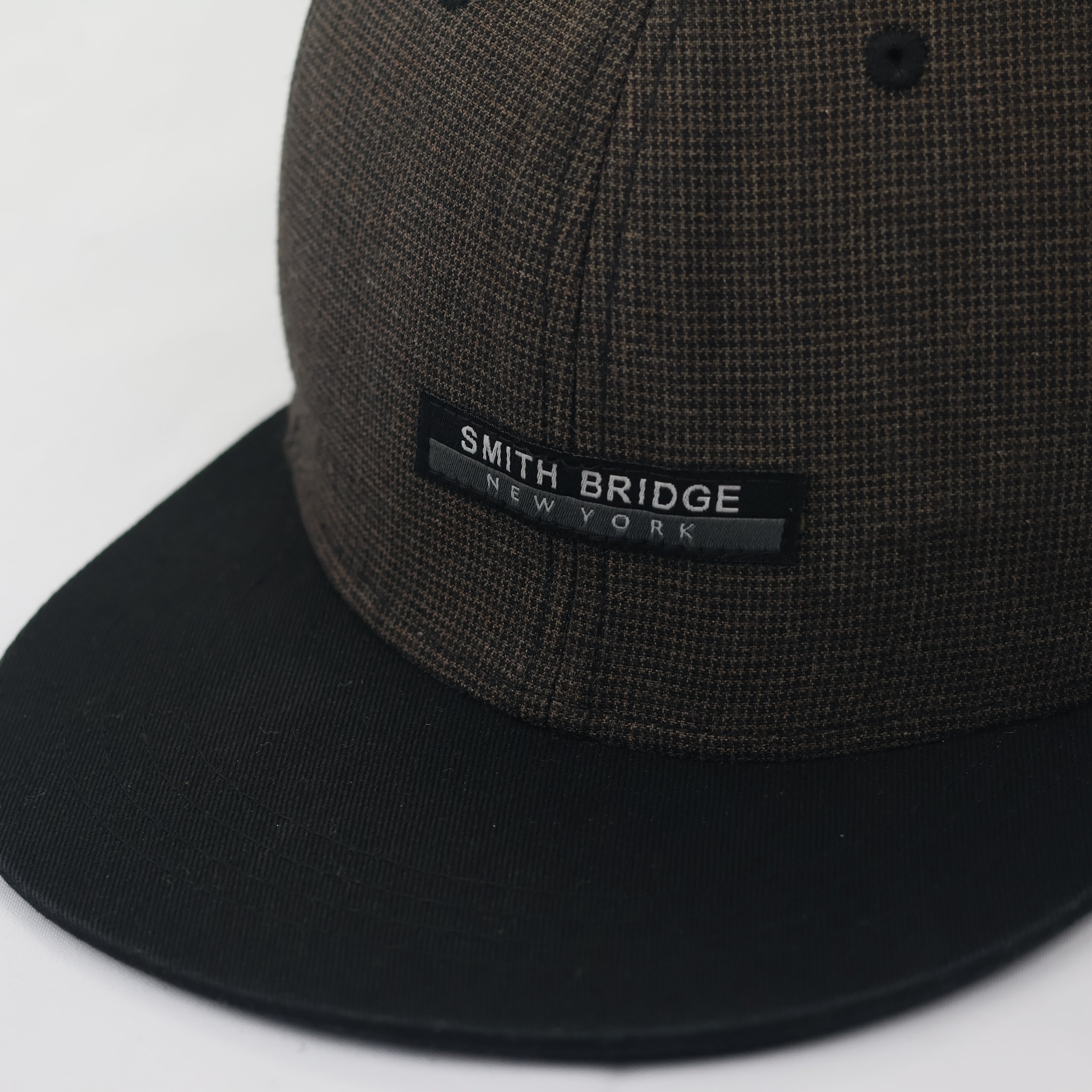 Smith Bridge New York Brown Houndstooth Flat Brim Thrifted Snapback Hat
