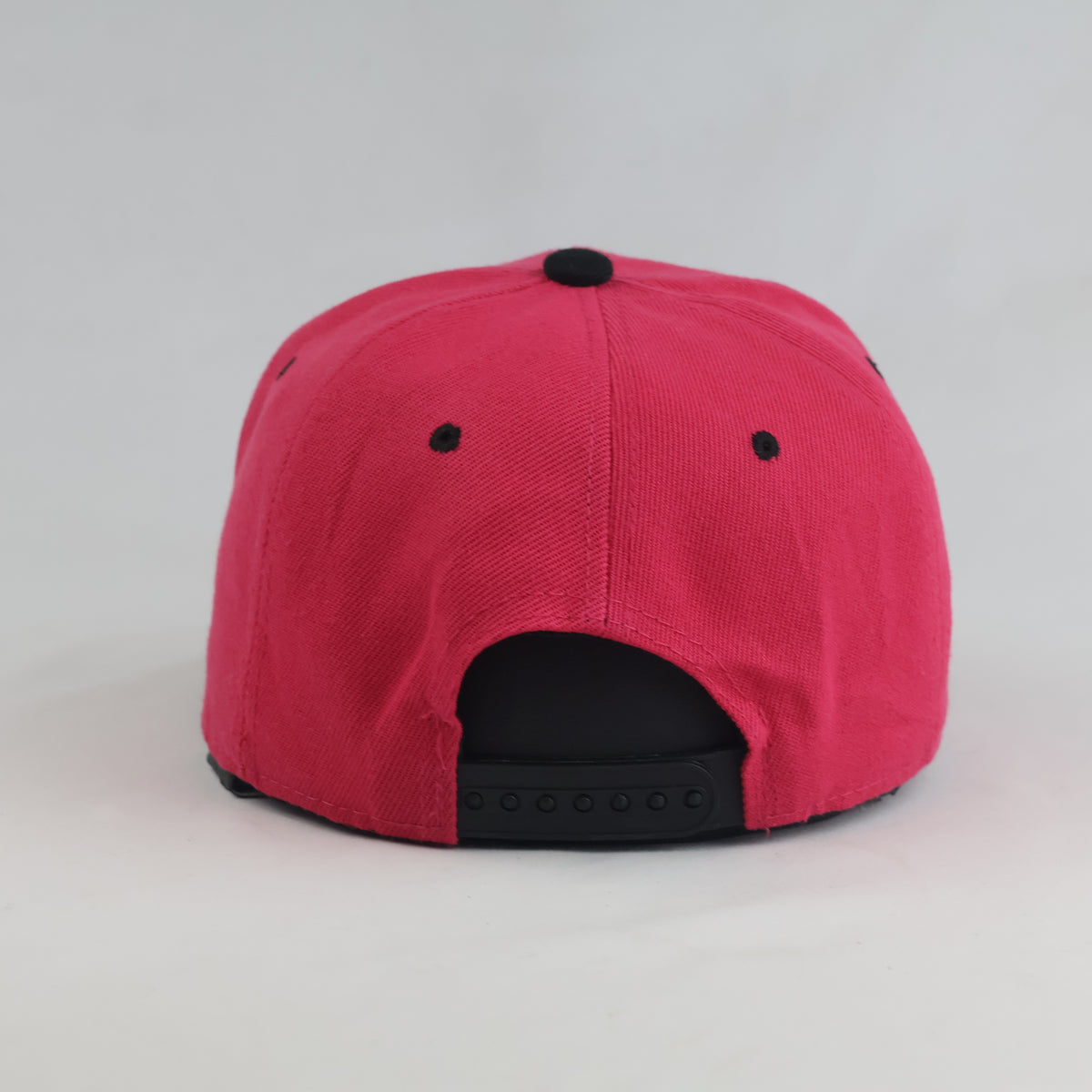Thrifted NY Sports Two-Tone Pink Snapback Cap (57-58 cm) | 10744
