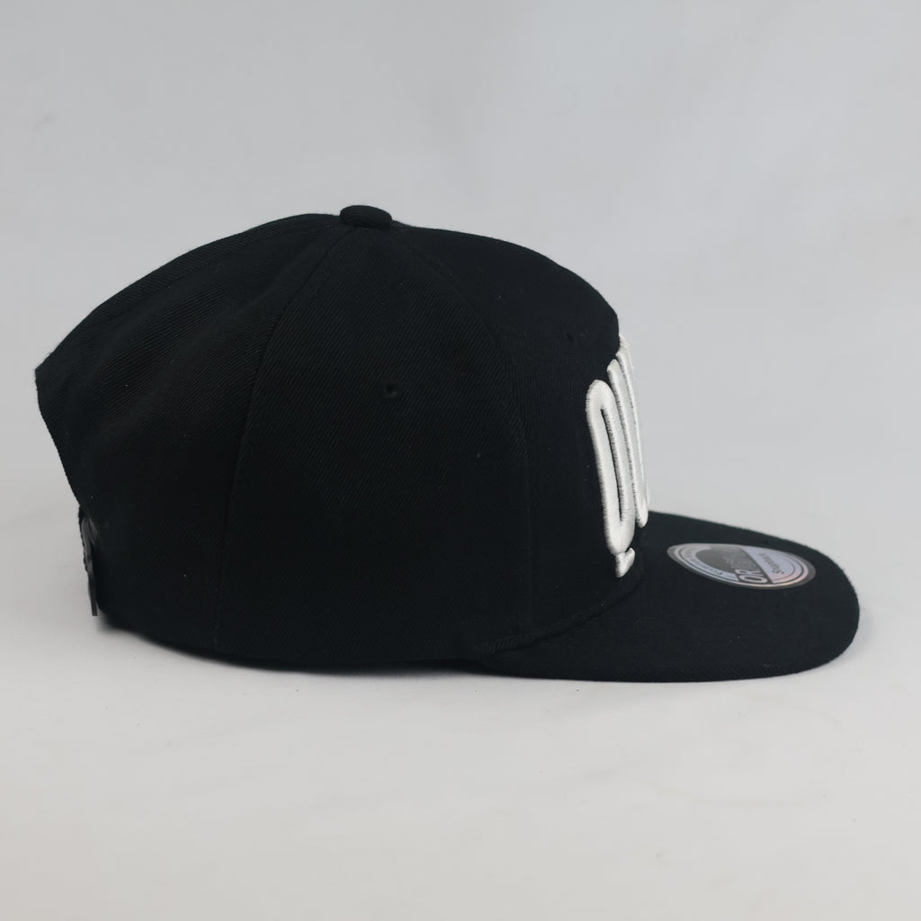 Thrifted Black Flat Brim "QUEEN" Snapback Hat | 10759