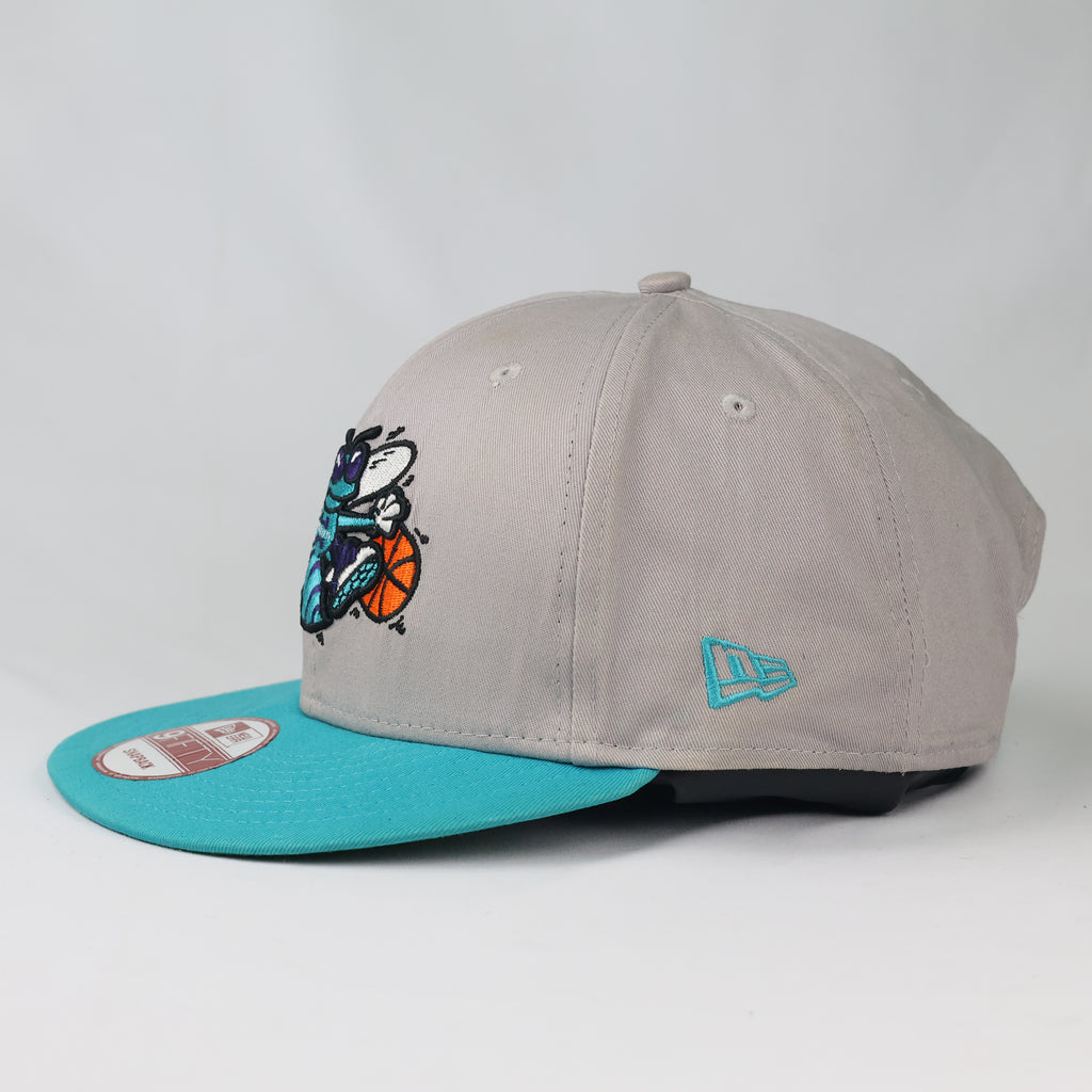 New Era 9FIFTY Charlotte Hornets Snapback | Thrifted Retro NBA Hat 58-60cm