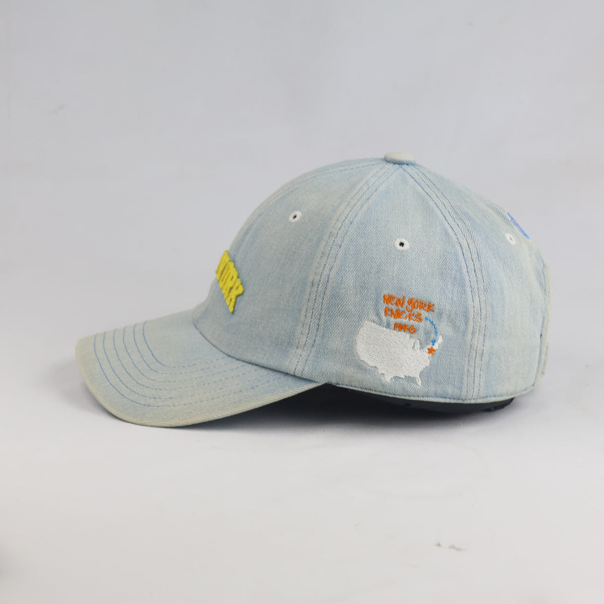 Thrifted NBA New York Knicks Light Wash Denim Adjustable Strapback Hat 57-58cm | 10630