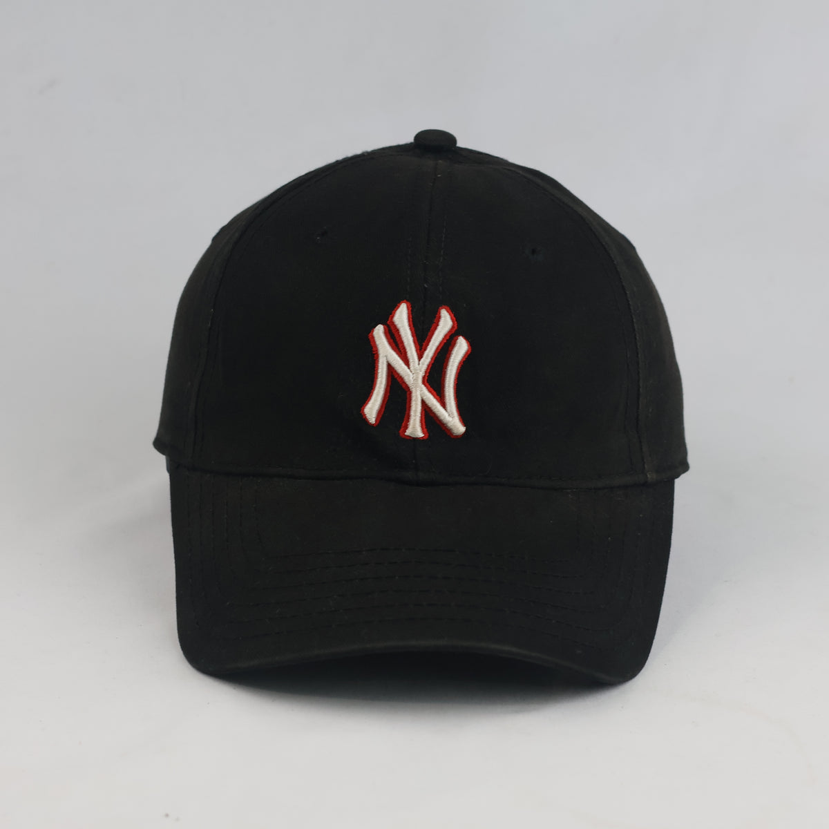 Thrifted MLB New York Yankees Strapback Baseball Cap - Black (56-57cm) | 10620