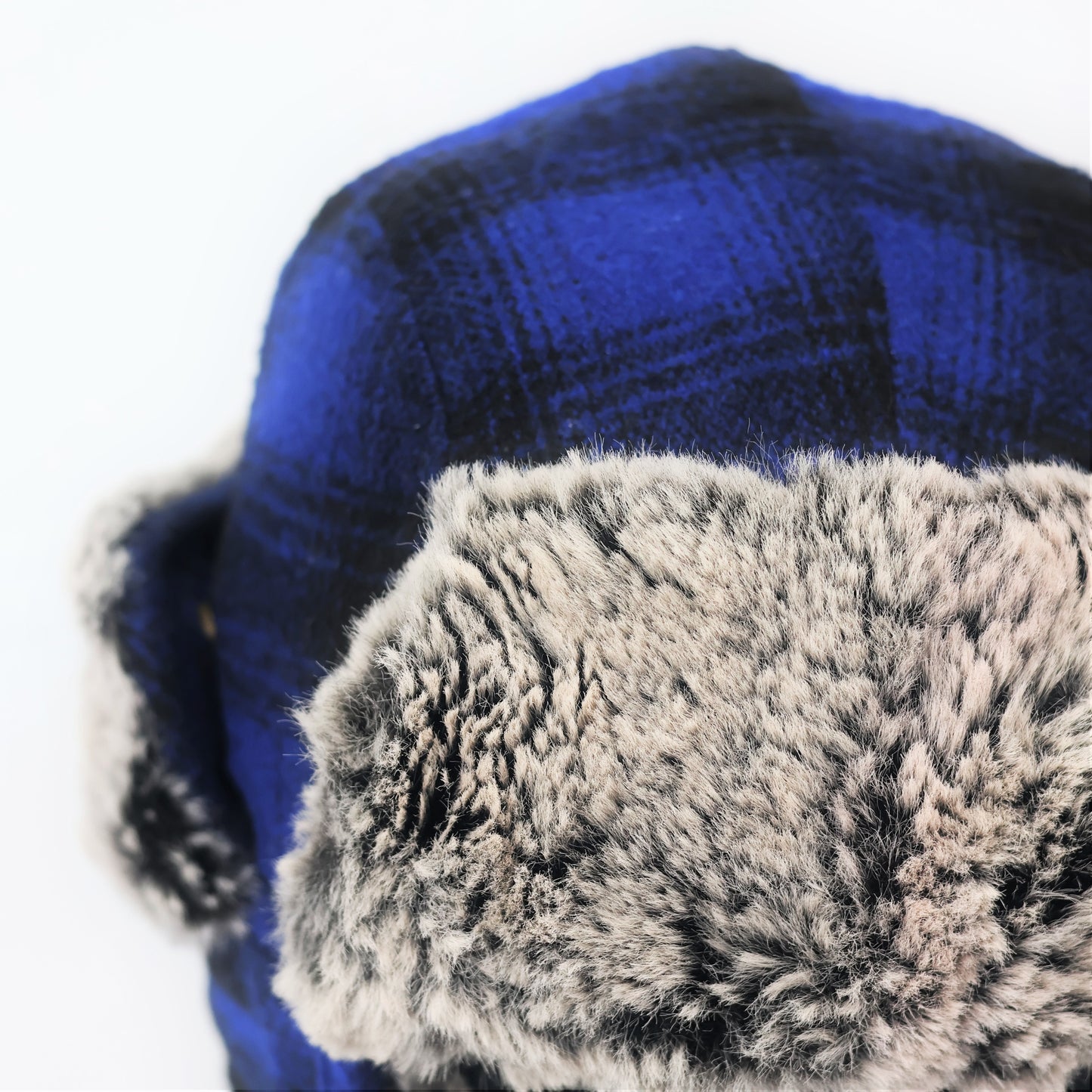 Winter Ushanka Trooper Cap – Vintage Tartan Pattern