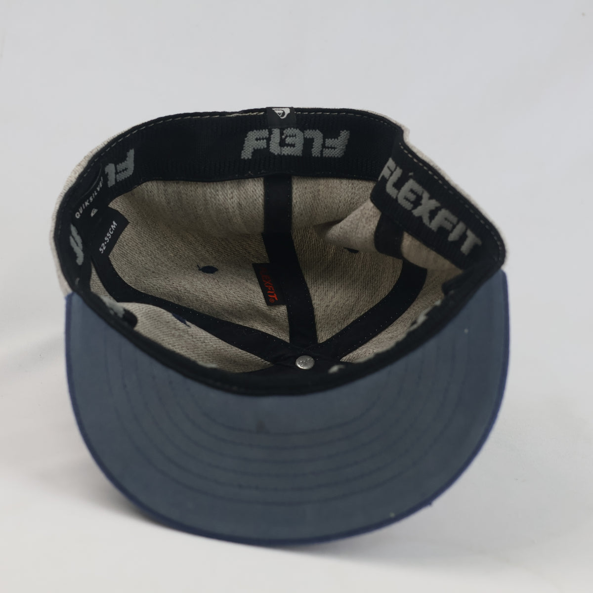 Thrifted Quiksilver Flexfit Flat Brim Cap – Heather Grey & Navy 57–58 cm |10662